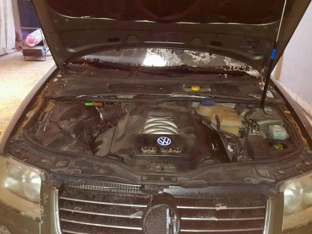 WVWRH63B63P453423 - 2003 VOLKSWAGEN PASSAT GLX 绿色 照片 7