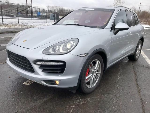 WP1AC2A23BLA87139 - 2011 PORSCHE CAYENNE TU SILVER photo 2