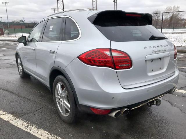 WP1AC2A23BLA87139 - 2011 PORSCHE CAYENNE TU SILVER photo 4