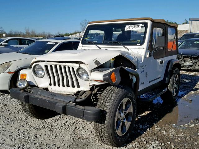 1J4FY19S2WP768716 - 1998 JEEP WRANGLER / WHITE photo 2