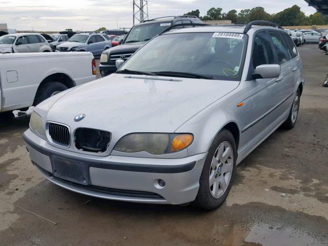 WBAAX13483PJ00361 - 2003 BMW 325 IT SILVER photo 2