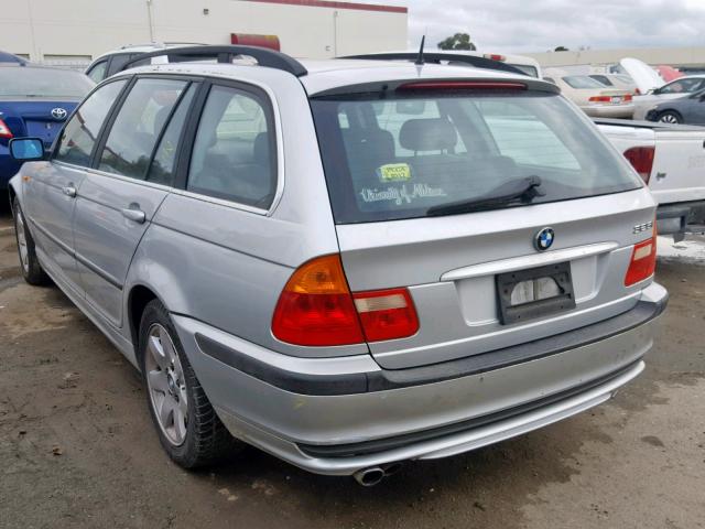 WBAAX13483PJ00361 - 2003 BMW 325 IT SILVER photo 3