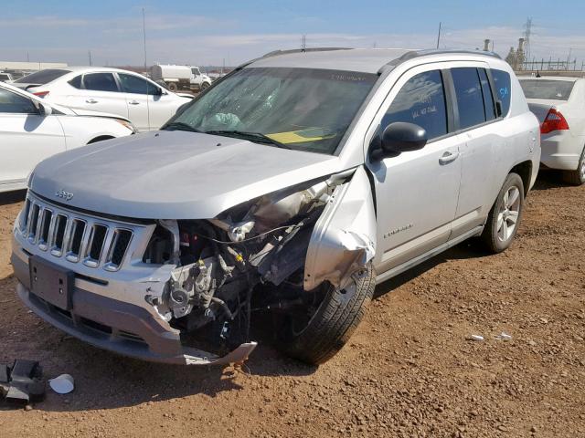 1J4NF1FB0BD210672 - 2011 JEEP COMPASS SP Күміс фото 2