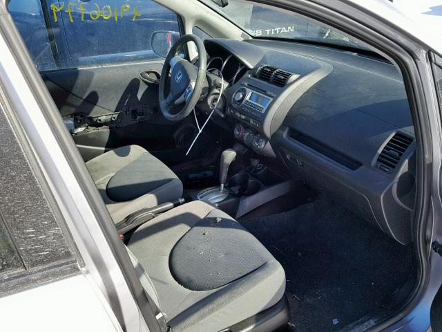 JHMGD38468S806483 - 2008 HONDA FIT SILVER photo 5