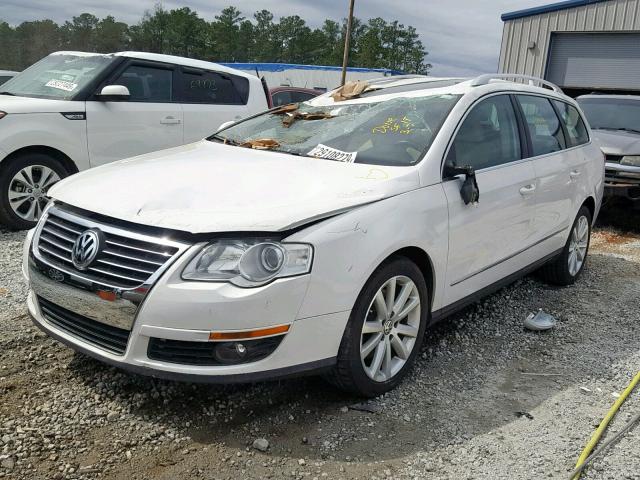 WVWXK7AN5AE011401 - 2010 VOLKSWAGEN PASSAT KOM WHITE photo 2