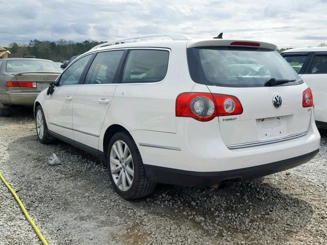 WVWXK7AN5AE011401 - 2010 VOLKSWAGEN PASSAT KOM WHITE photo 3