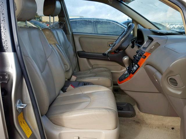 JTJGF10U920132552 - 2002 LEXUS RX 300 GOLD photo 5