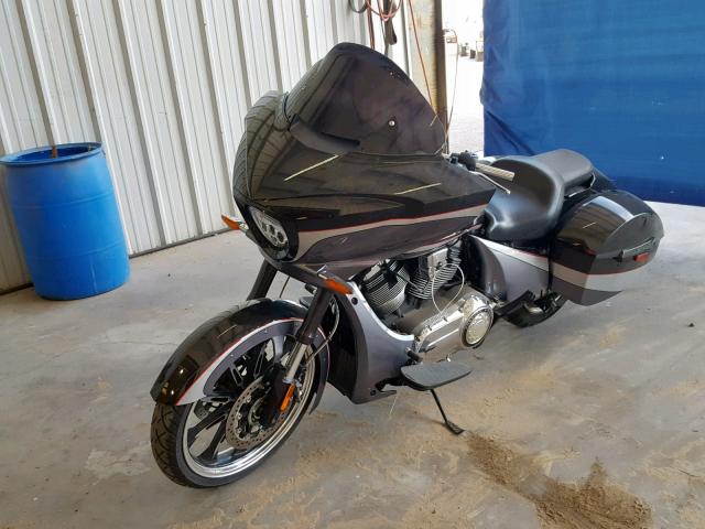 5VPYW36N8G3054596 - 2016 VICTORY MOTORCYCLES MAGNUM TWO TONE photo 2