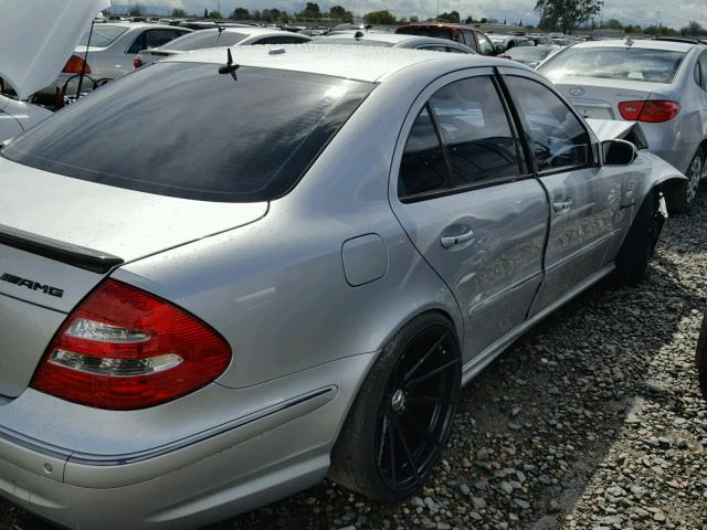 WDBUF76J76A949930 - 2006 MERCEDES-BENZ E 55 AMG SILVER photo 4