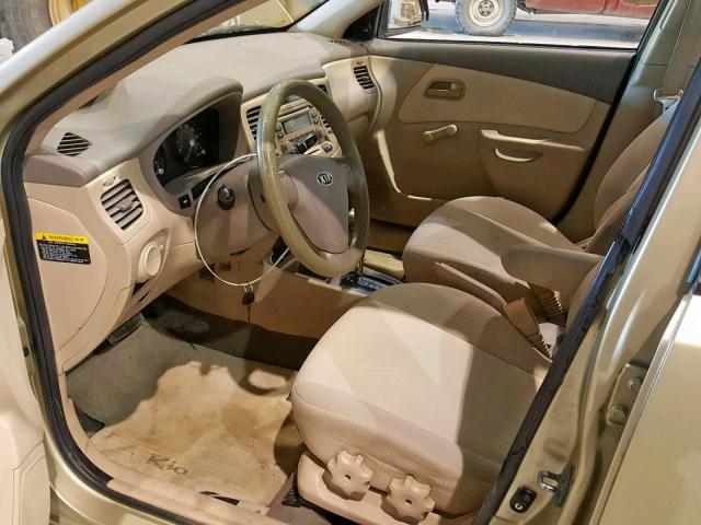 KNADE123076198700 - 2007 KIA RIO BASE BEIGE photo 5