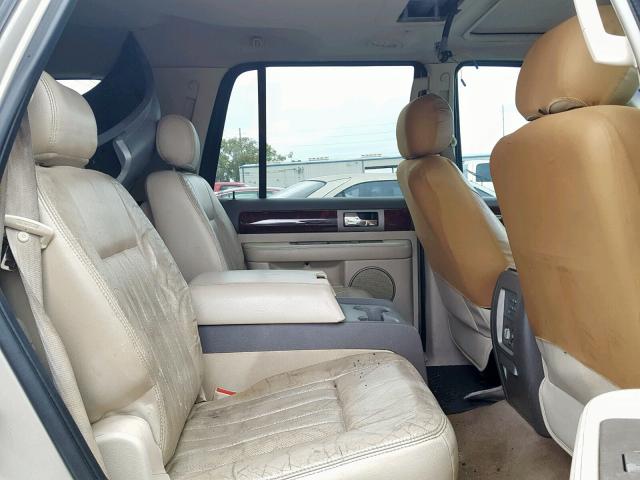 5LMFU27R14LJ17761 - 2004 LINCOLN NAVIGATOR GOLD photo 6