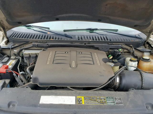 5LMFU27R14LJ17761 - 2004 LINCOLN NAVIGATOR GOLD photo 7