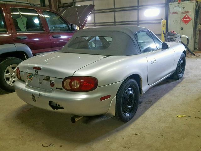 JM1NB353230306402 - 2003 MAZDA MX-5 MIATA SILVER photo 4