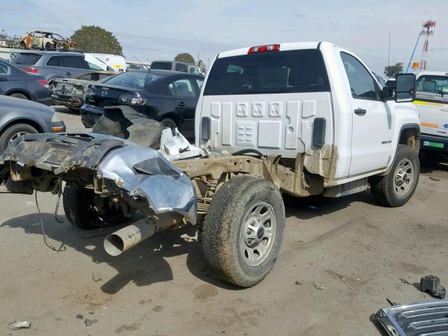 1GD311C87FZ549518 - 2015 GMC SIERRA C35 WHITE photo 4