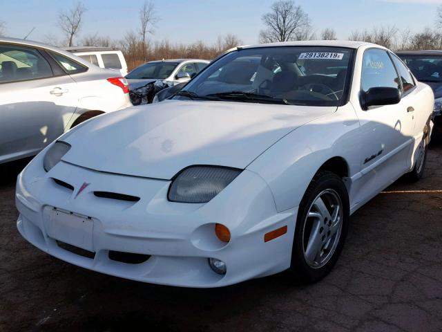 1G2JD12T5Y7278129 - 2000 PONTIAC SUNFIRE GT WHITE photo 2