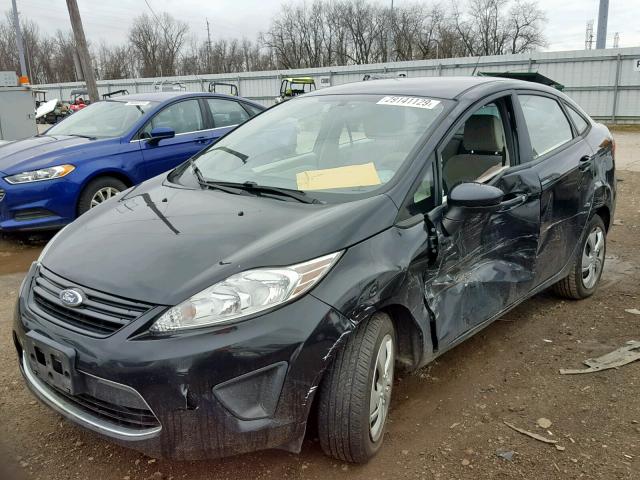 3FADP4AJ5BM175913 - 2011 FORD FIESTA S BLACK photo 2