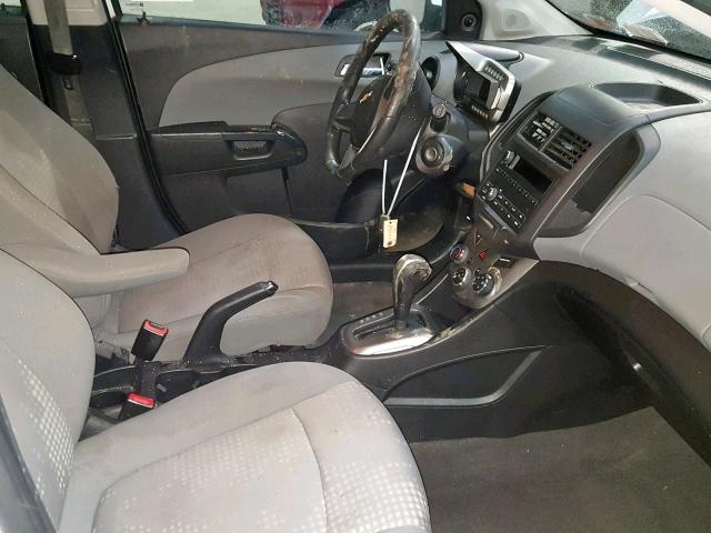 1G1JA6SH4C4139285 - 2012 CHEVROLET SONIC LS 白色 照片 5