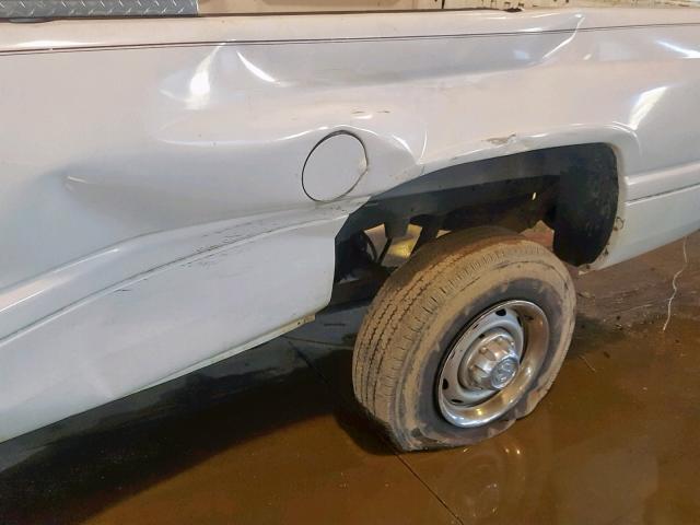 3B7KC26Z12M279637 - 2002 DODGE RAM 2500 WHITE photo 9