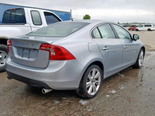 YV1612FS0D2208461 - 2013 VOLVO S60 T5 GRAY photo 4