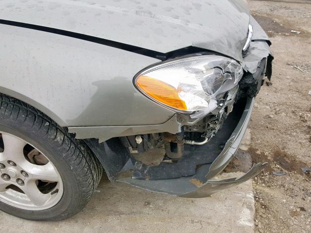 1FAFP55S74G130583 - 2004 FORD TAURUS SES GRAY photo 9