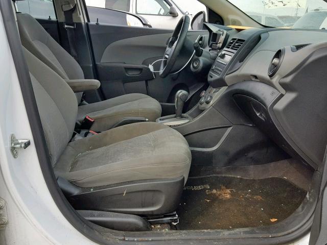 1G1JA6SH9C4150380 - 2012 CHEVROLET SONIC LS 白色 照片 5