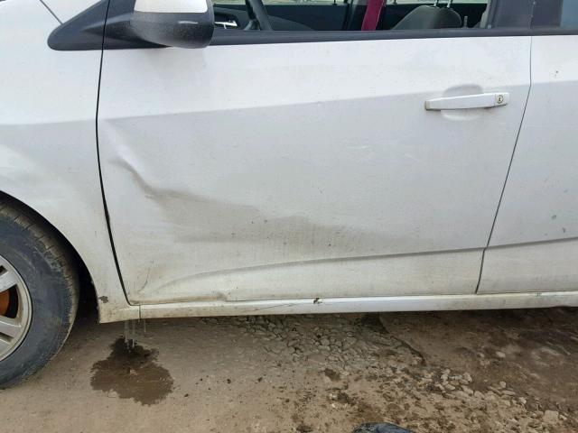 1G1JA6SH9C4150380 - 2012 CHEVROLET SONIC LS 白色 照片 9