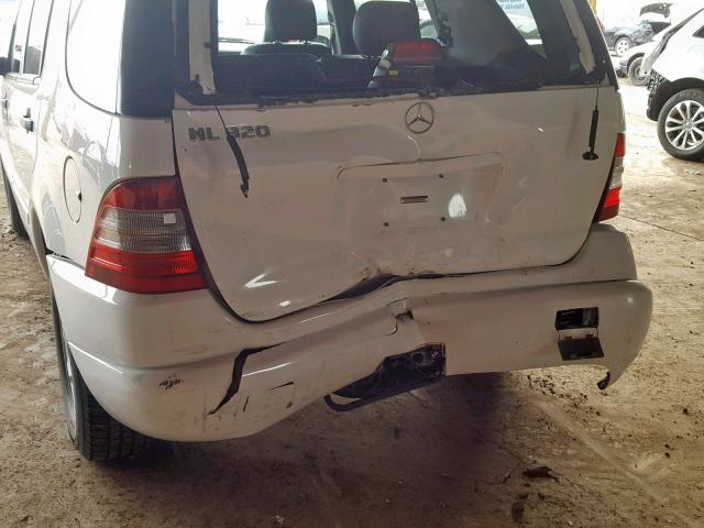 4JGAB54E21A251918 - 2001 MERCEDES-BENZ ML 320 WHITE photo 9