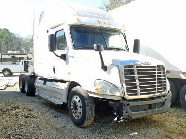 1FUJGLBG7CLBM0265 - 2012 FREIGHTLINER CASCADIA 1 WHITE photo 1