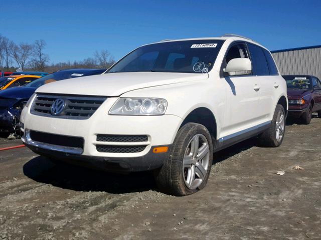 WVGZB77L07D025201 - 2007 VOLKSWAGEN TOUAREG V8 WHITE photo 2