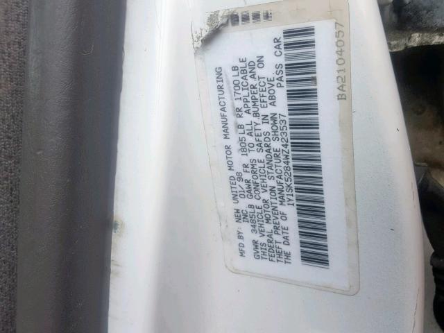 1Y1SK5284WZ423537 - 1998 CHEVROLET GEO PRIZM WHITE photo 10