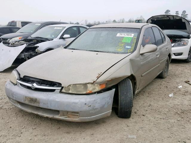 1N4DL01D51C138584 - 2001 NISSAN ALTIMA XE GOLD photo 2