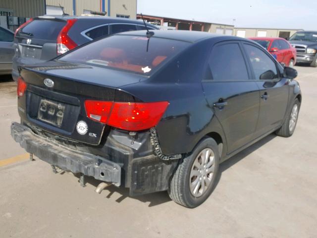 KNAFU4A29C5624261 - 2012 KIA FORTE EX BLACK photo 4