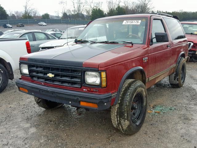 1GNCT18Z9L8121636 - 1990 CHEVROLET BLAZER S10 MAROON photo 2