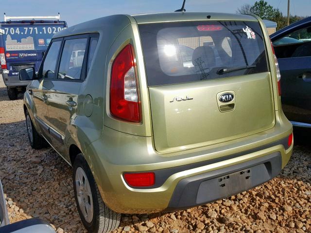 KNDJT2A50D7614481 - 2013 KIA SOUL GREEN photo 3