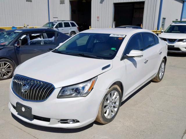 1G4GB5GR2FF239268 - 2015 BUICK LACROSSE WHITE photo 2