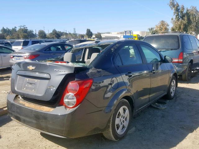 1G1JA5SG5E4153006 - 2014 CHEVROLET SONIC LS BLACK photo 4