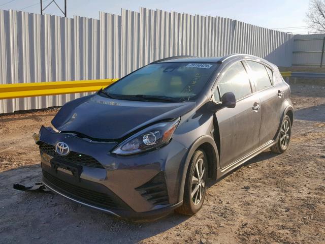 JTDKDTB38J1619589 - 2018 TOYOTA PRIUS C GRAY photo 2