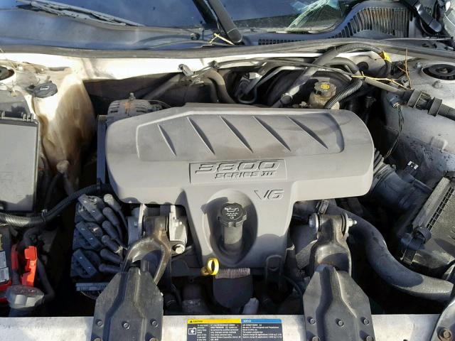 2G2WP552461157173 - 2006 PONTIAC GRAND PRIX WHITE photo 7