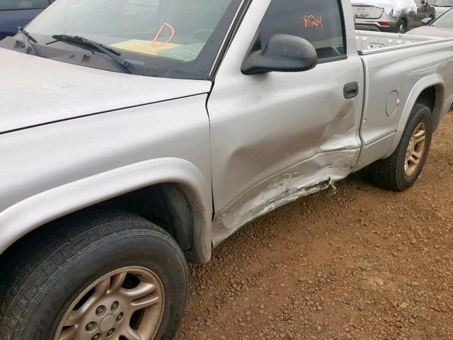 1D7FL16K74S555737 - 2004 DODGE DAKOTA SXT SILVER photo 9