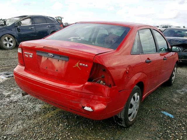 1FAHP34N86W257389 - 2006 FORD FOCUS ZX4 RED photo 4