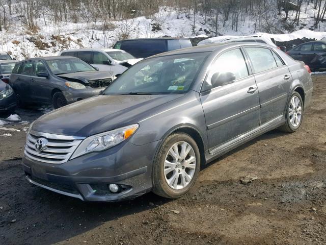 4T1BK3DB3BU374562 - 2011 TOYOTA AVALON BAS GRAY photo 2