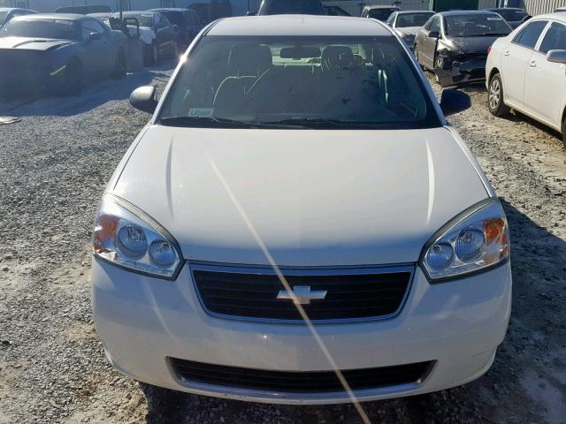 1G1ZS57N67F297193 - 2007 CHEVROLET MALIBU LS WHITE photo 9