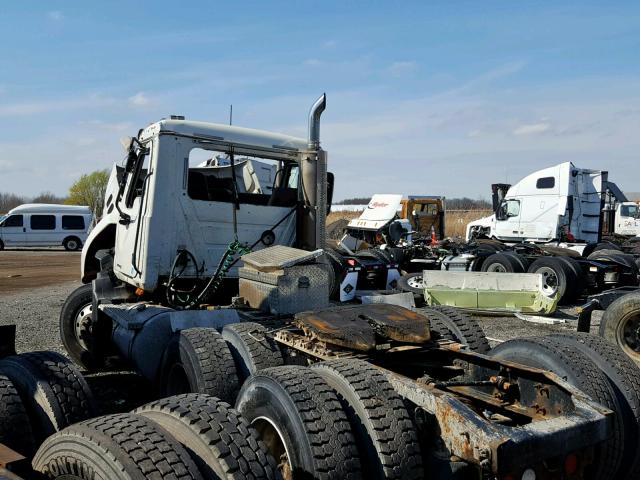 1M1AK06Y87N015855 - 2007 MACK 600 CXN600 WHITE photo 3