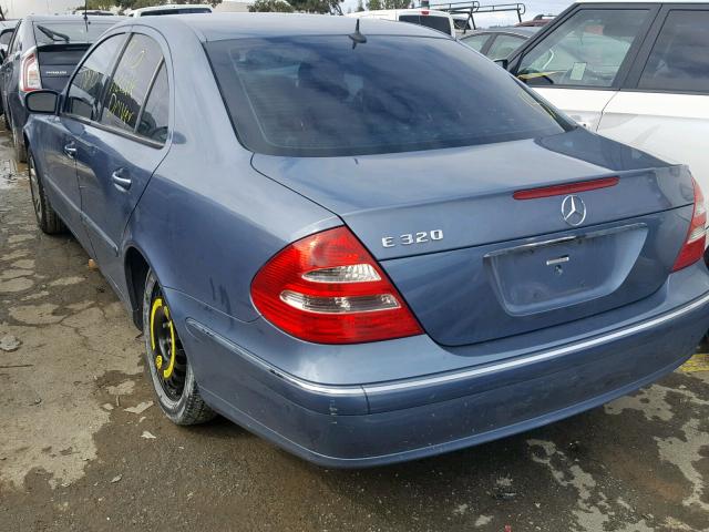 WDBUF65J95A675110 - 2005 MERCEDES-BENZ E 320 GREEN photo 3