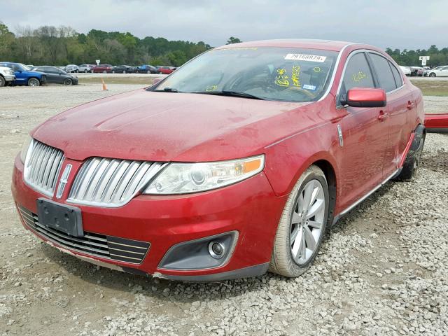 1LNHL9DR4BG602252 - 2011 LINCOLN MKS RED photo 2