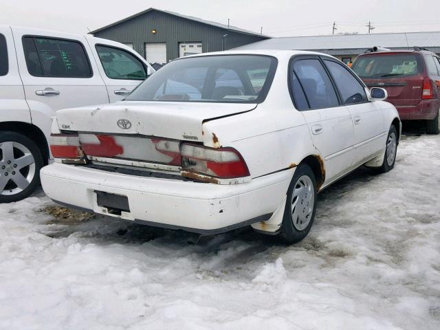 1NXBB02EXVZ616019 - 1997 TOYOTA COROLLA DX WHITE photo 4