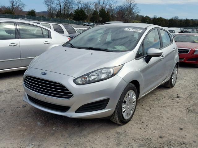 3FADP4TJ7GM167929 - 2016 FORD FIESTA S SILVER photo 2