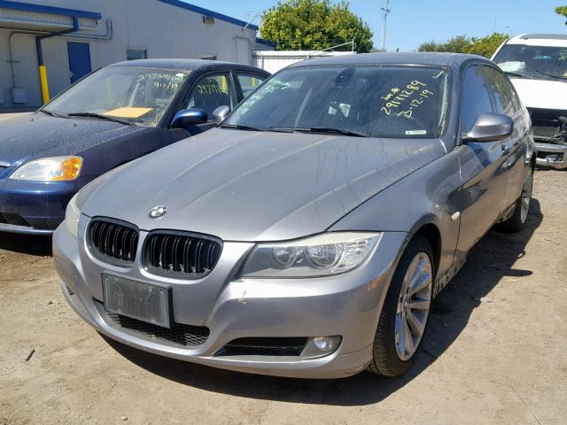 WBAPH5C55BA447428 - 2011 BMW 328 I SULE GRAY photo 2