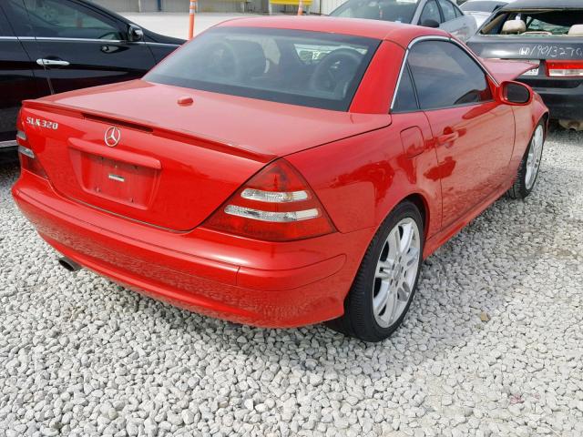 WDBKK65F24F305553 - 2004 MERCEDES-BENZ SLK 320 RED photo 4