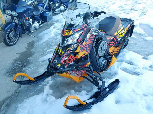 2BPSUTEC8EV000110 - 2014 SKI DOO MXZ BLACK photo 2